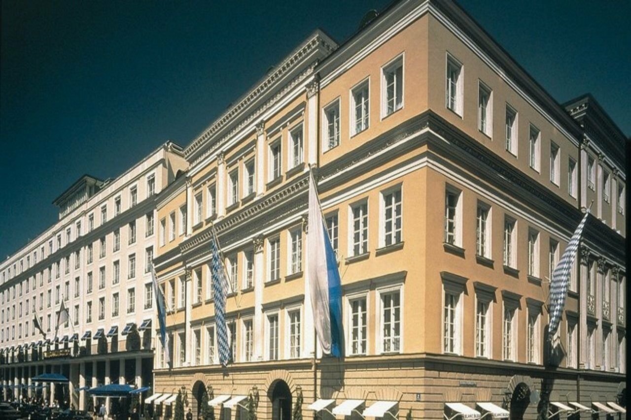 Hotel Bayerischer Hof Munich Exterior photo